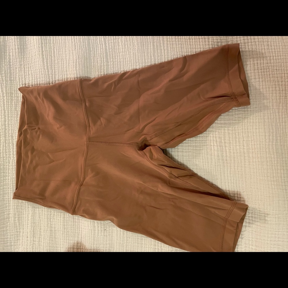 Align biker short 10” saddle brown